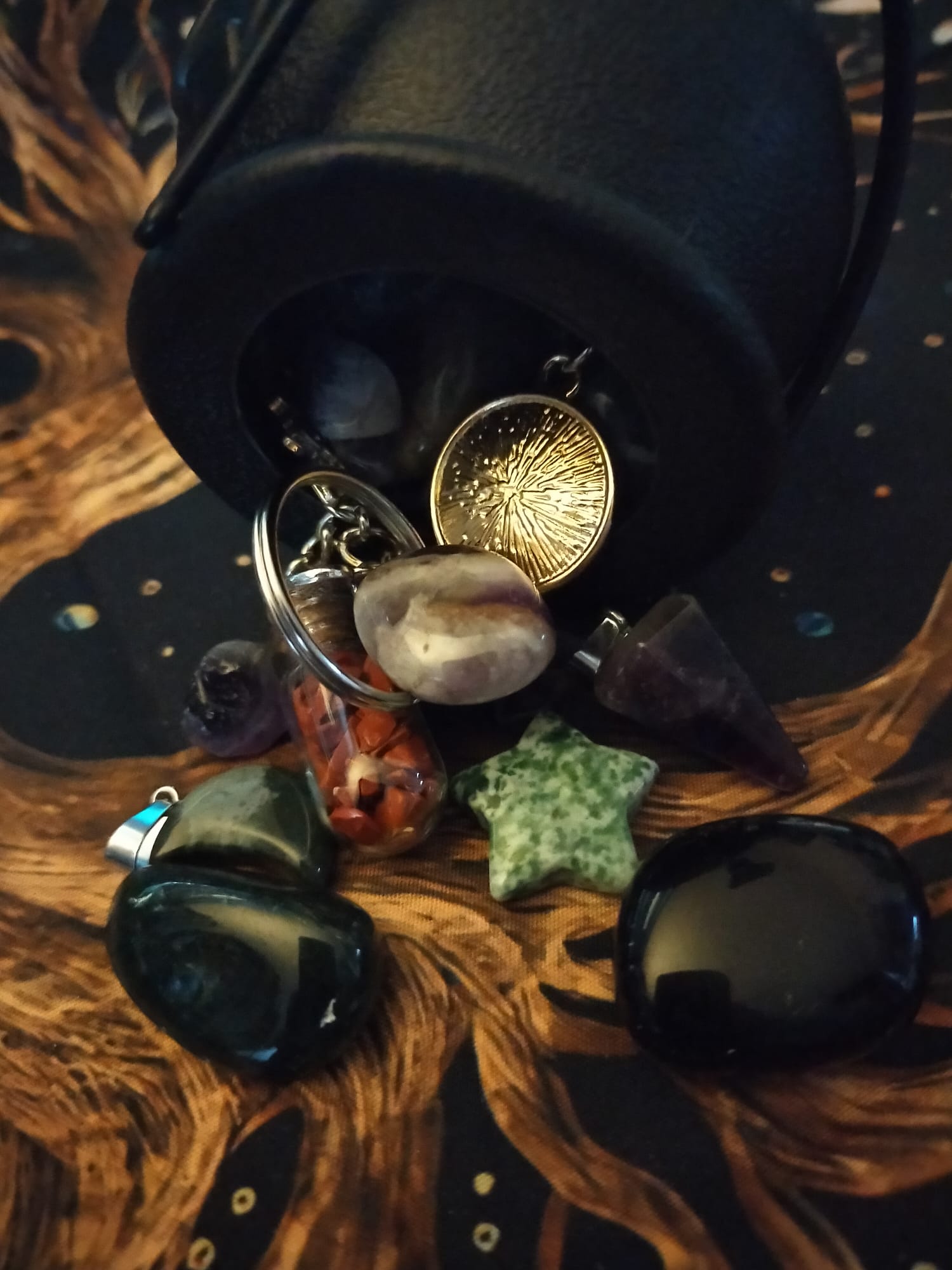 Witchy Konfetti